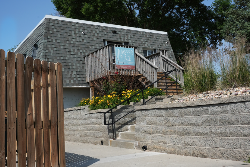 Jasper Place - Photo 6 of 17