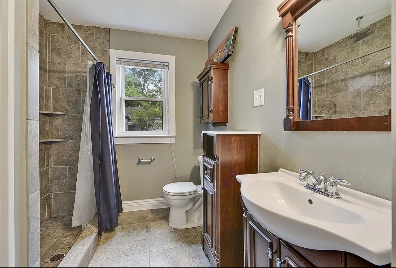 131 W 25th Ave #NA - Photo 6 of 13