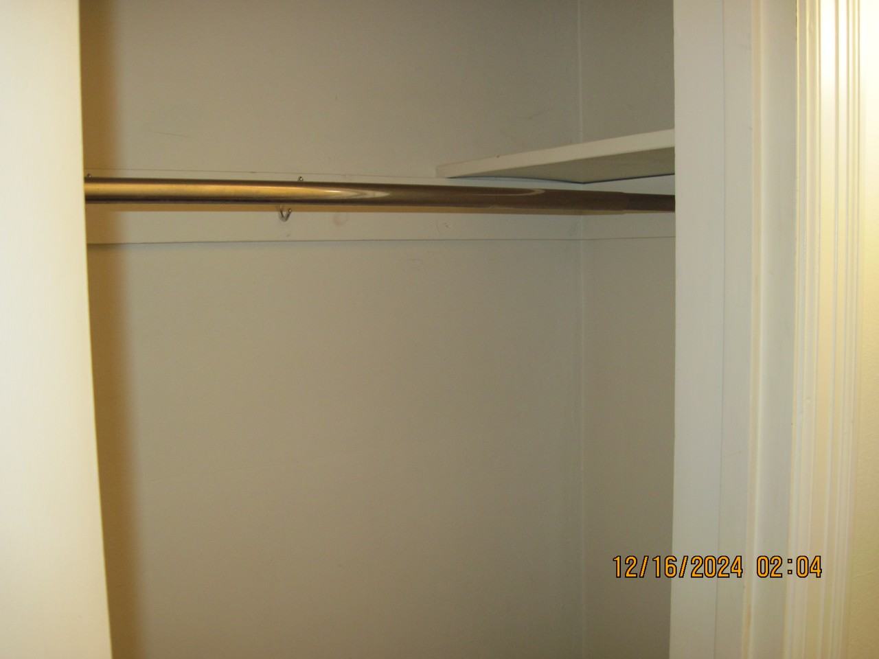 1029 Edna St Se #NA - Photo 3 of 26