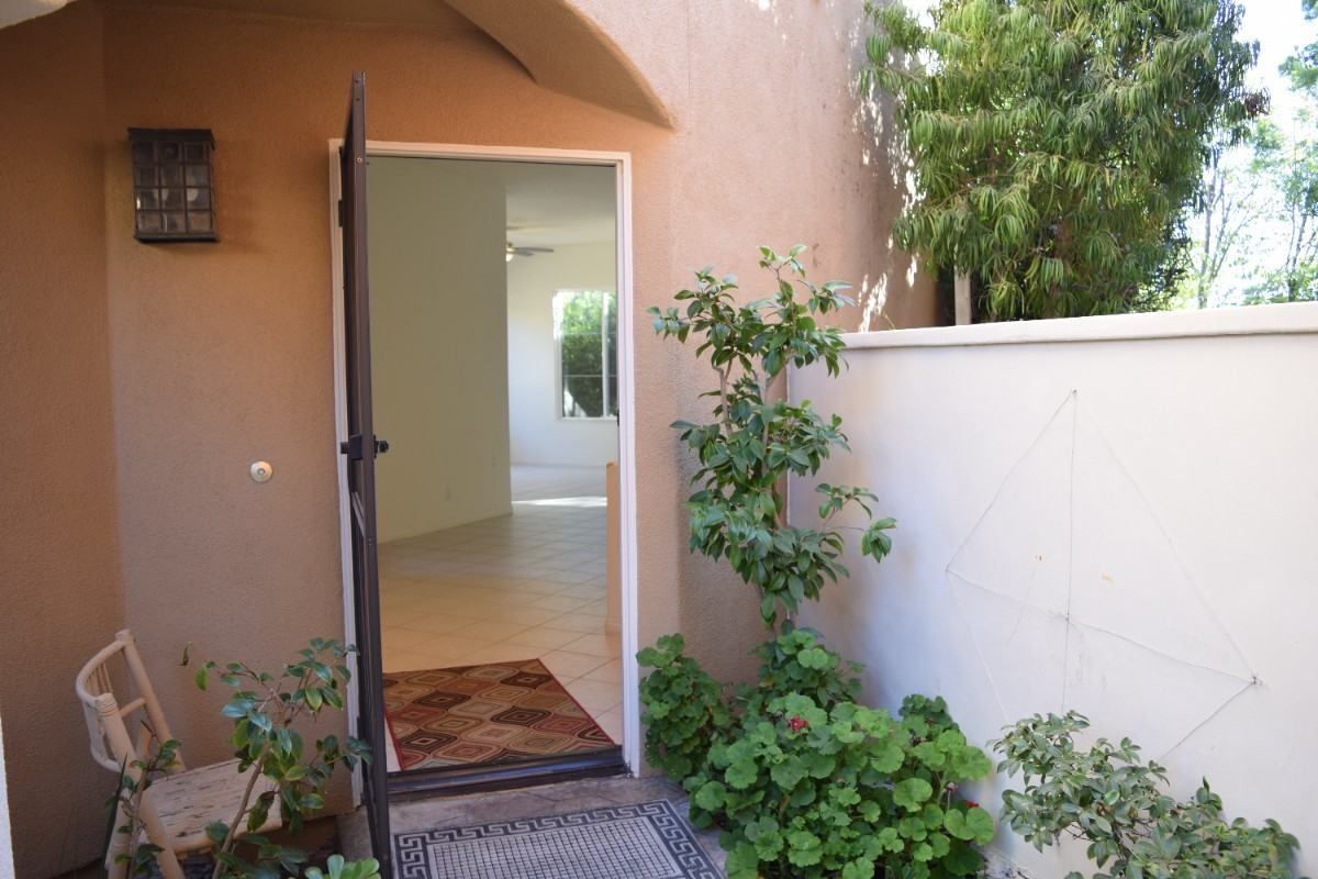 1144 Corte Riviera #NA - Photo 4 of 46