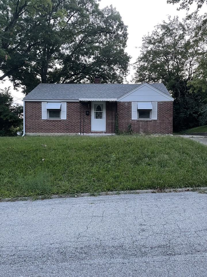 791 S Miller Ct #NA - Photo 2 of 8