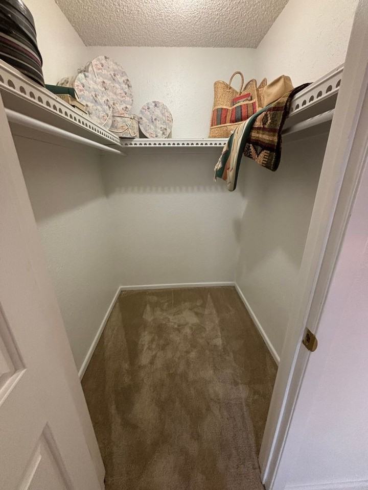 Deerfield Village - Photo 4 of 29