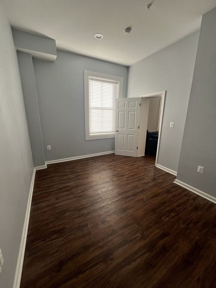 The Aria - Photo 7 of 44