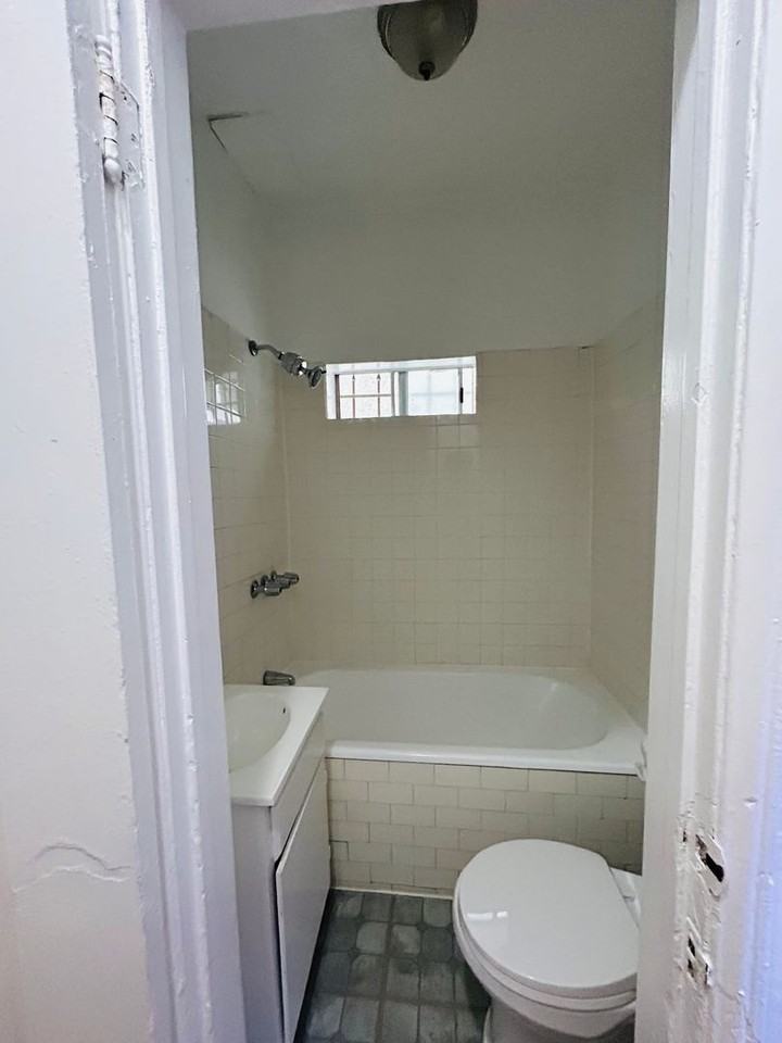 6755-6773 Yucca St and 6424 Yucca Street - Photo 5 of 10