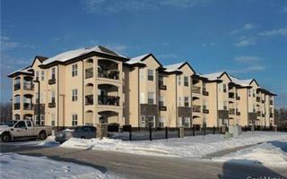 featured image of 415 302c - 415 Hunter Road #302C