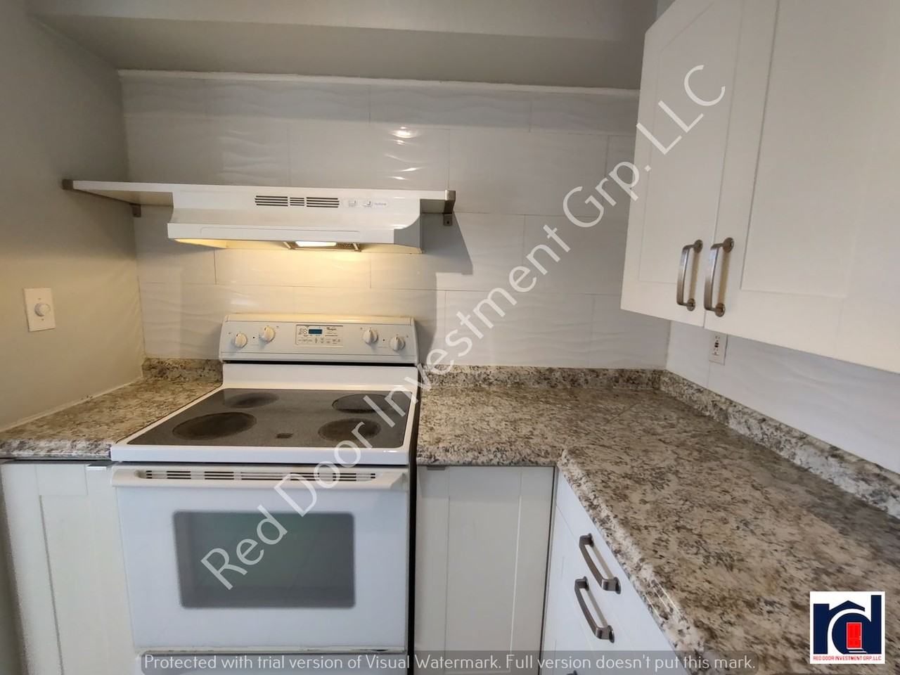 706 W Dixie Ave ##2 - Photo 7 of 17