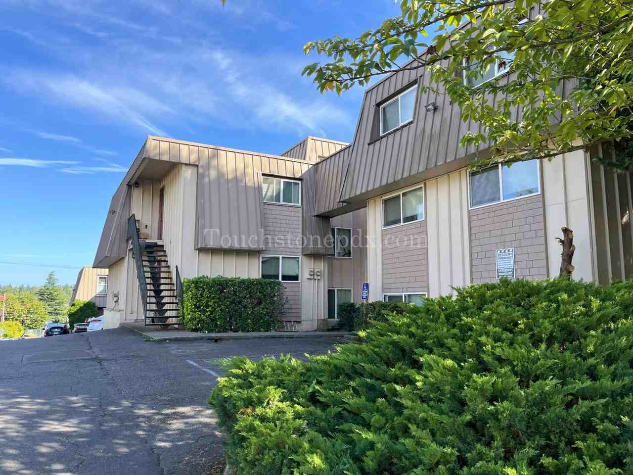 5802 Se Milwaukie Ave #3 - Photo 4 of 20