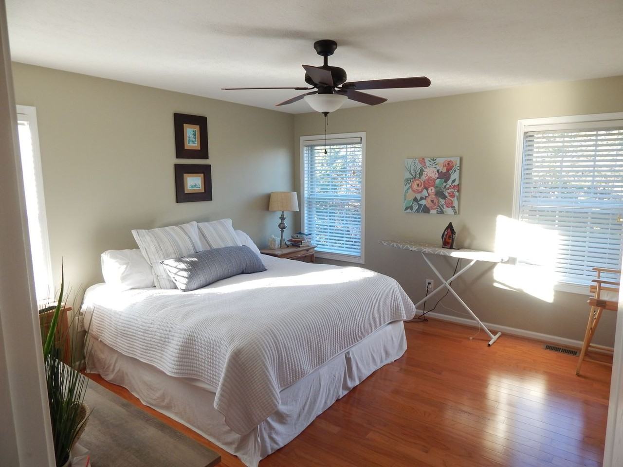 307 Heartwood Xing - Photo 7 of 28