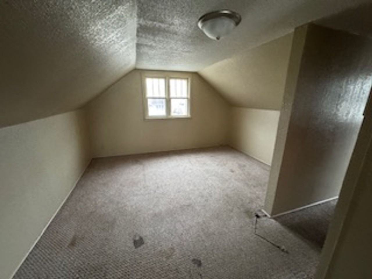 401 Courtland St - Photo 4 of 10