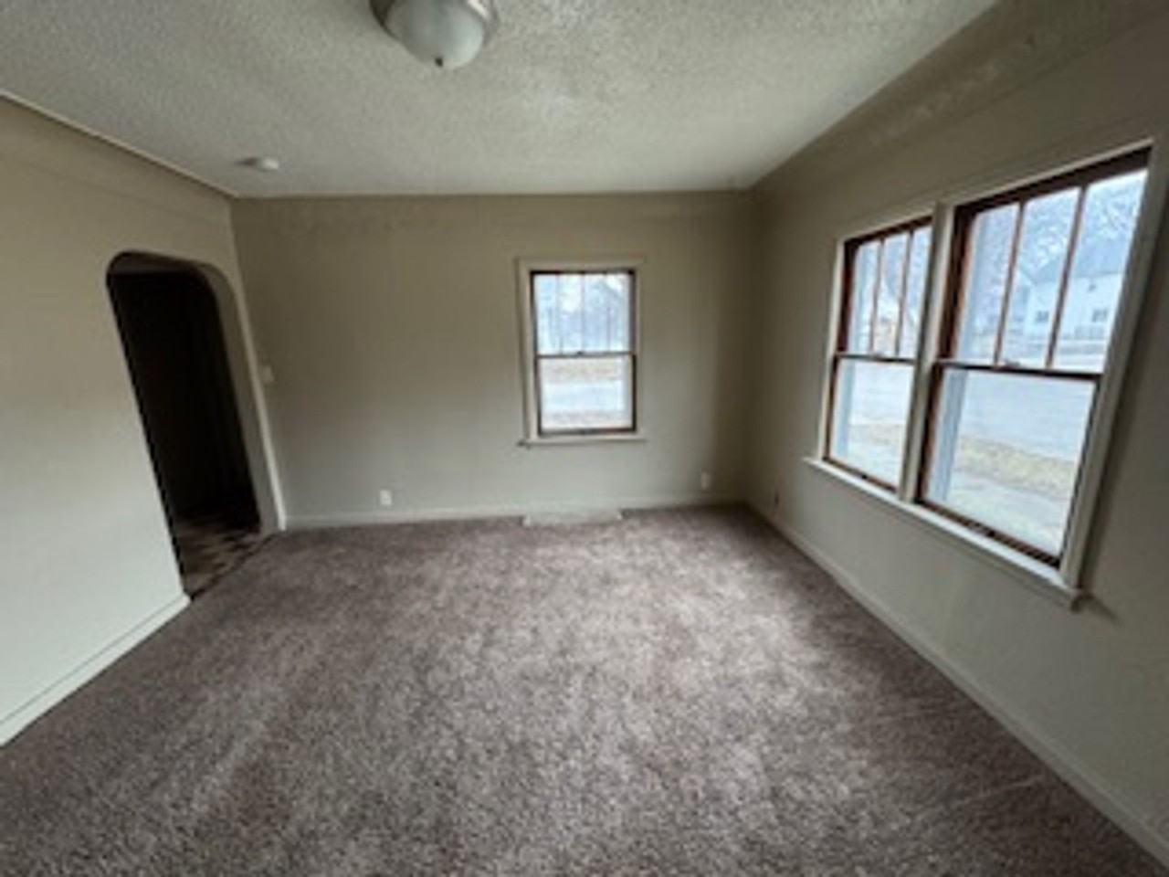 401 Courtland St - Photo 7 of 10