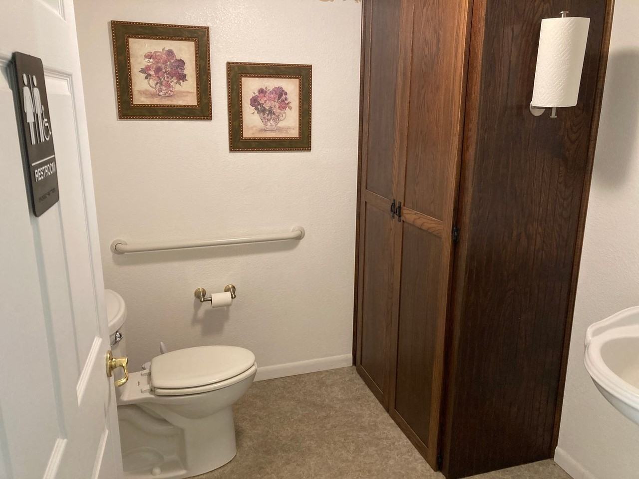 115 West Newton St - Photo 2 of 22