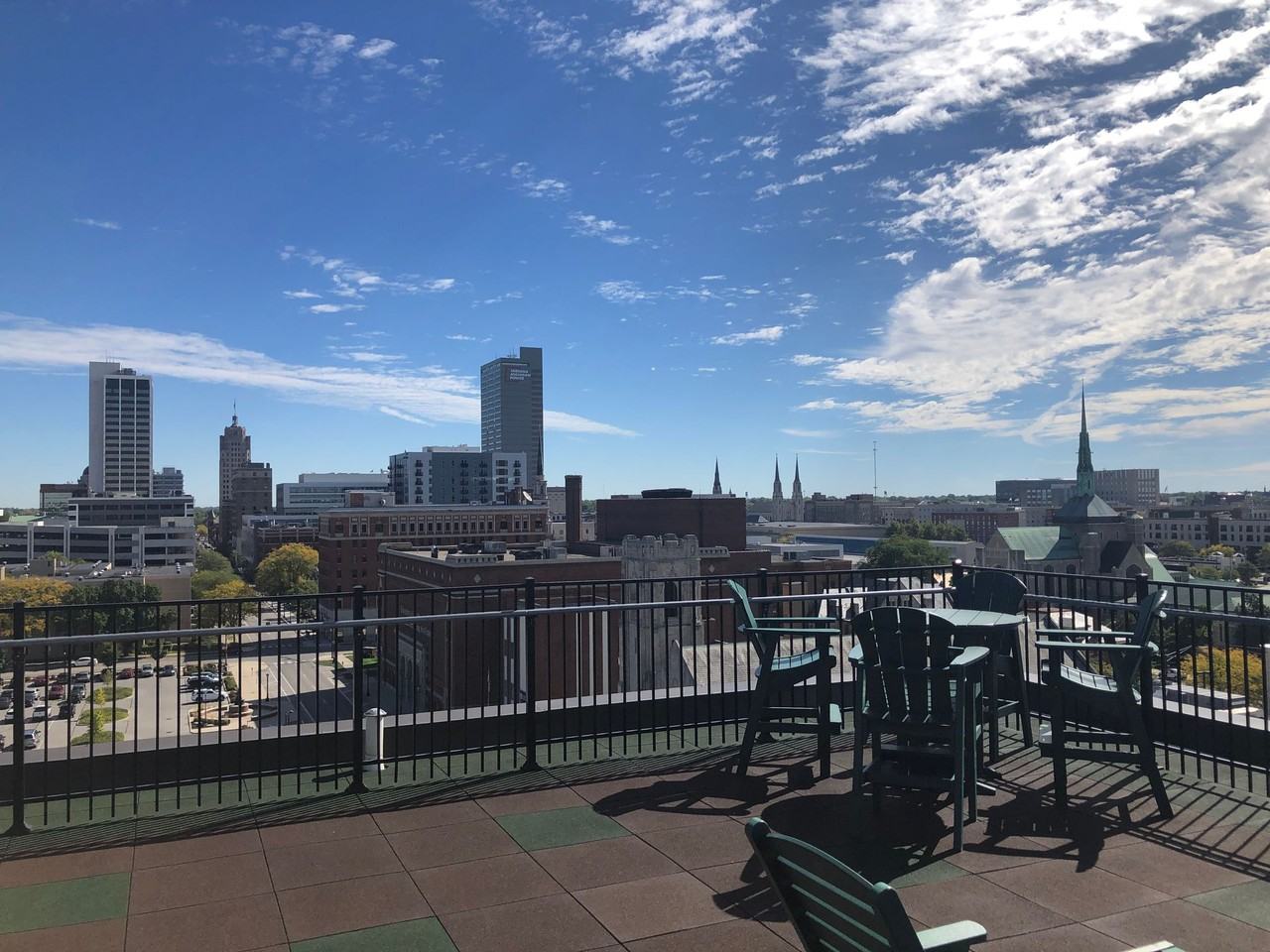 Westberry Highrise Apartments - Photo 4 of 6