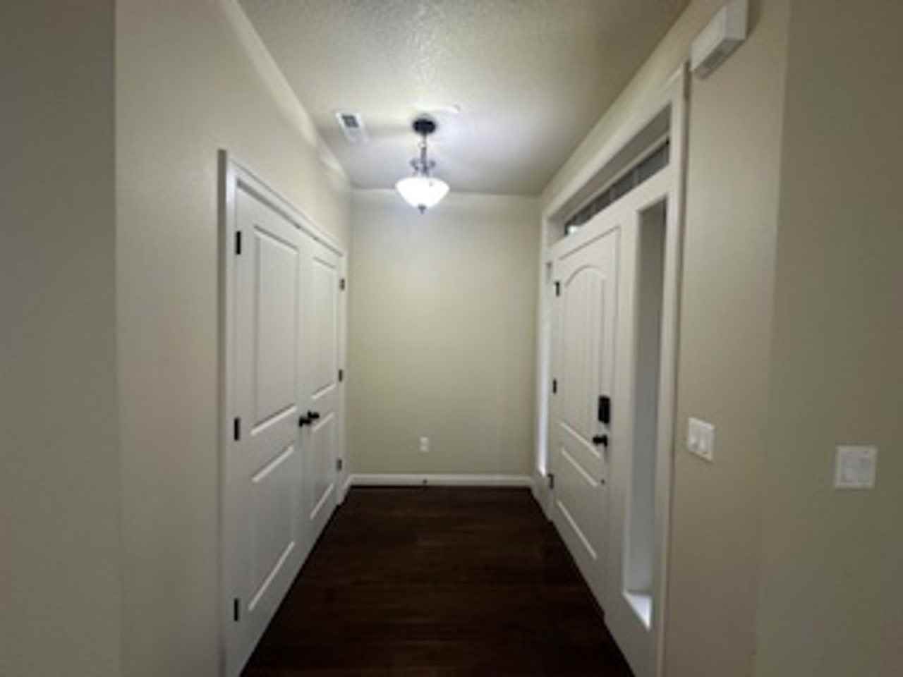 10136 Sw Barber St - Photo 3 of 43