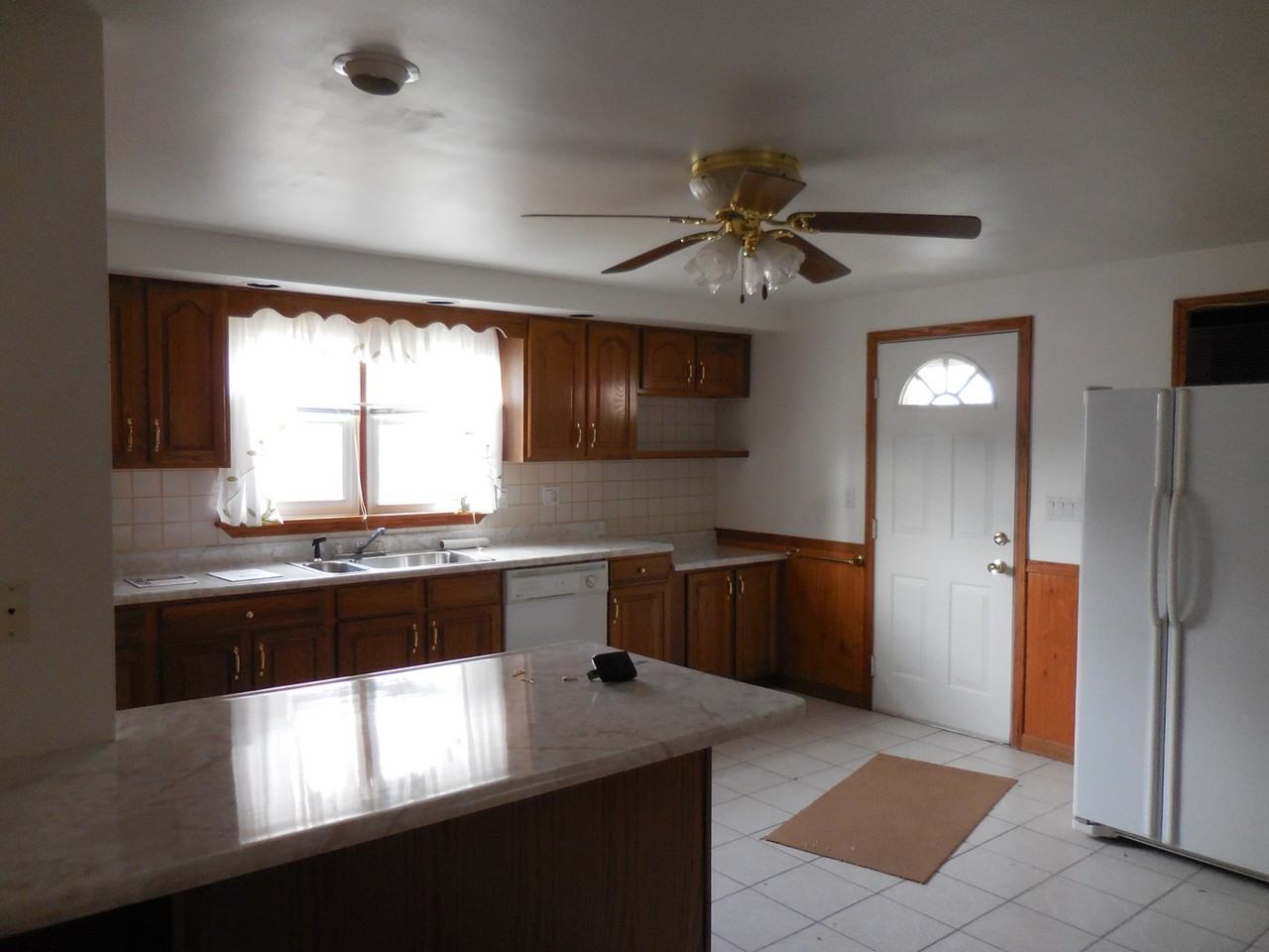 317 Blair St - Photo 2 of 9