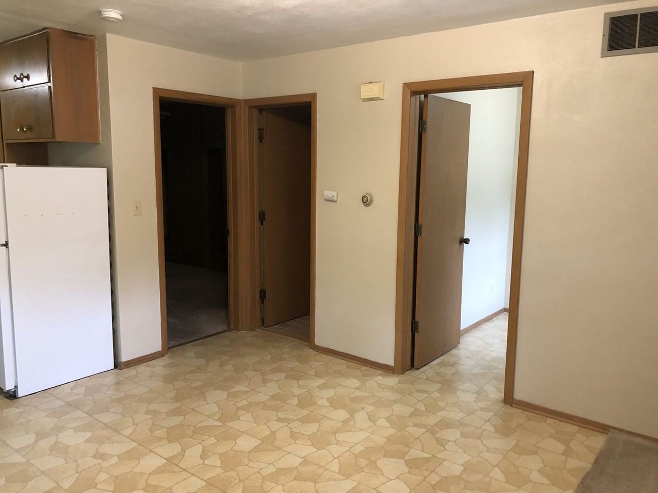 417 Kimball Rd - Photo 2 of 12