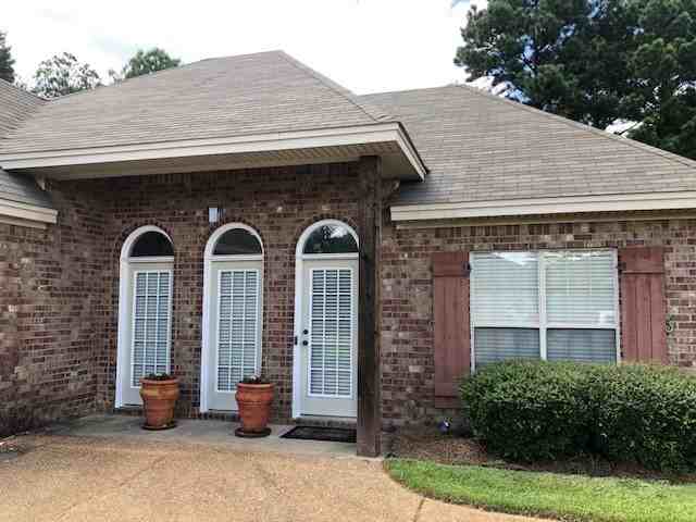 249 Ashton Way - Photo 2 of 12