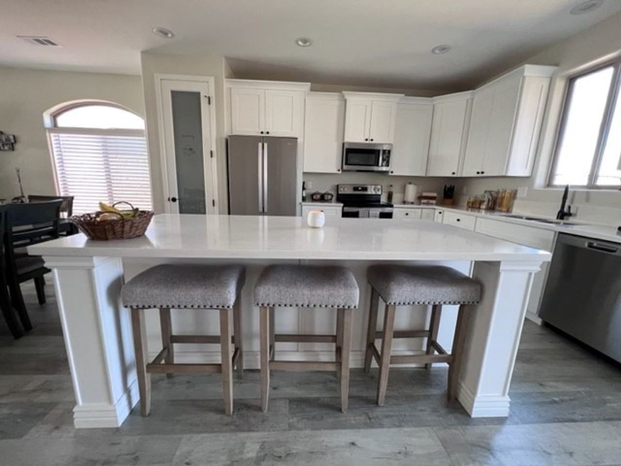 2677 Kingman Dr - Photo 6 of 50