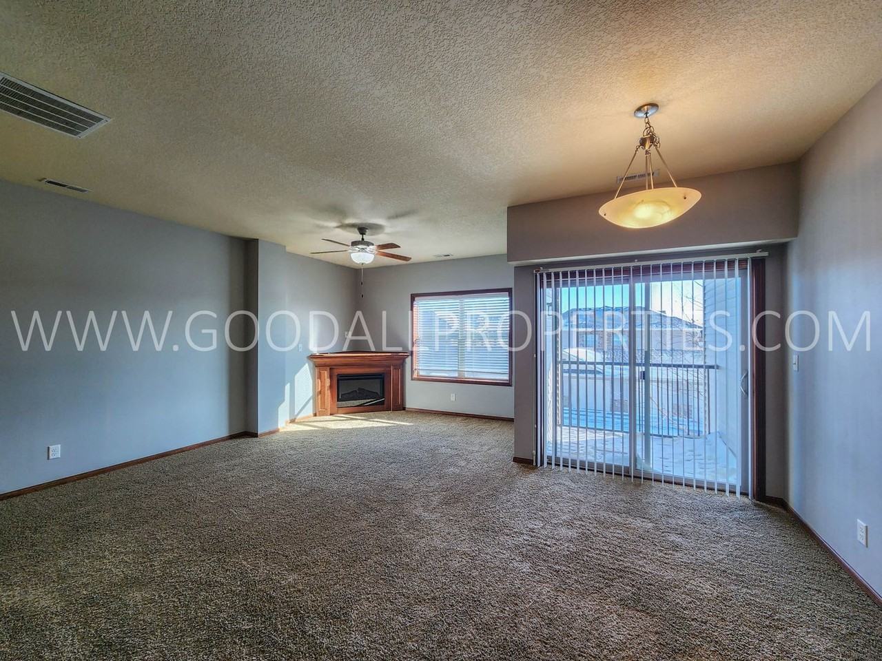 1211 Ne Windsor Dr #208 - Photo 6 of 17