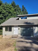 featured image of 748 N 12th Ave
