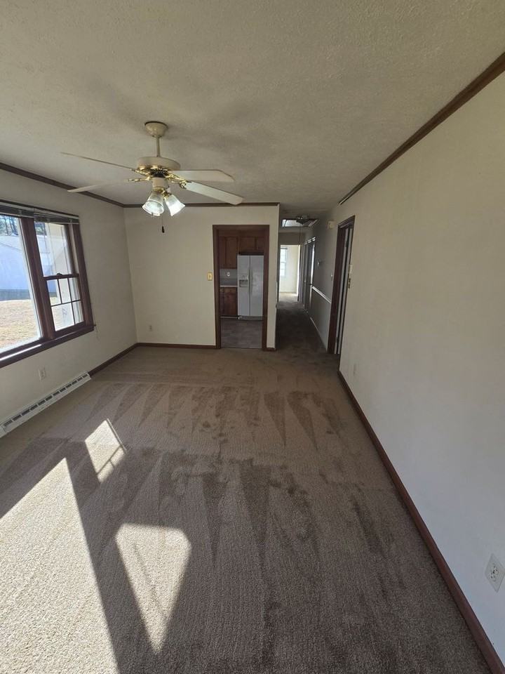 3200 Saint Charles St - Photo 4 of 4