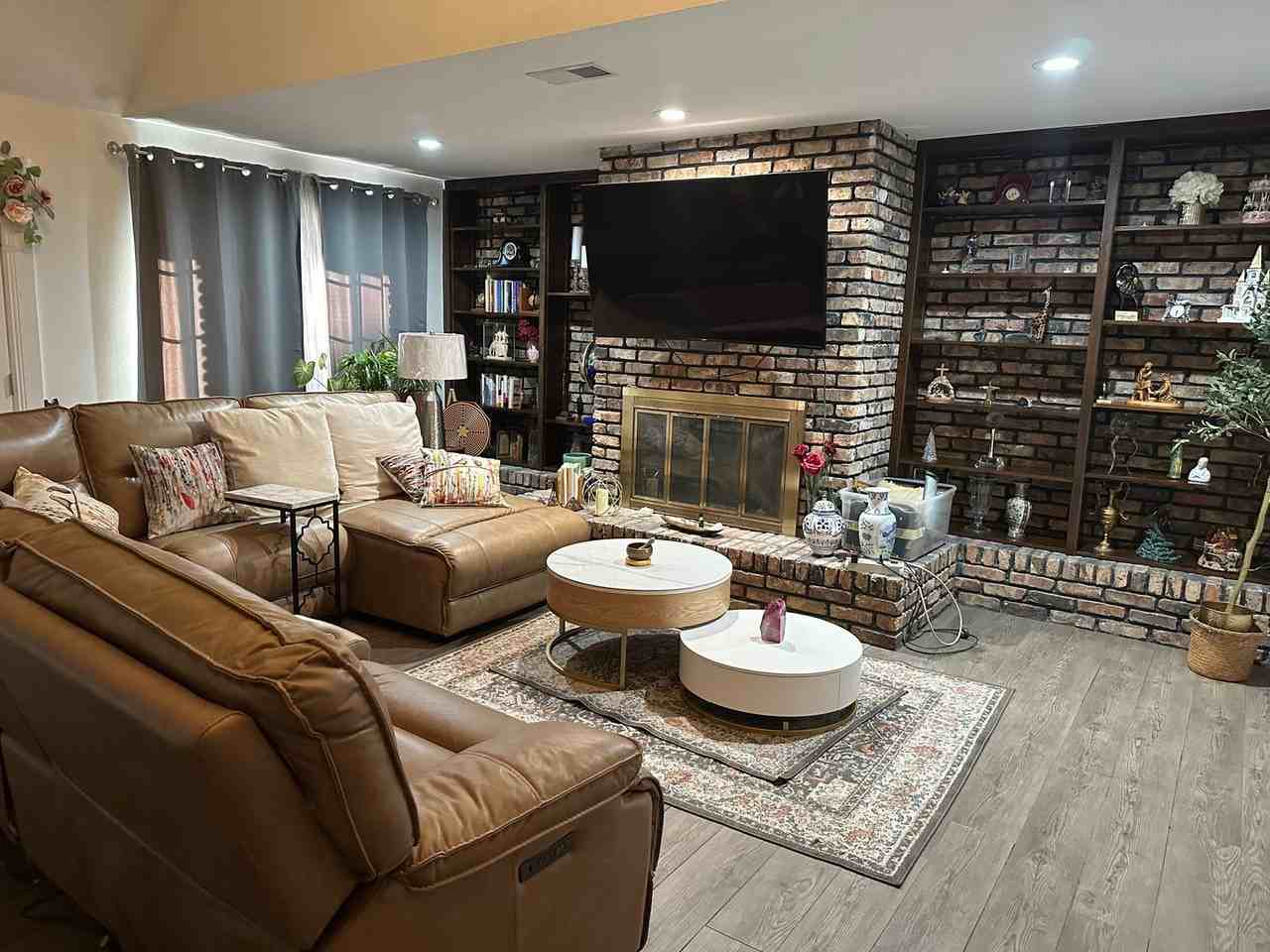 4703 W Quail Hollow Dr - Photo 2 of 15