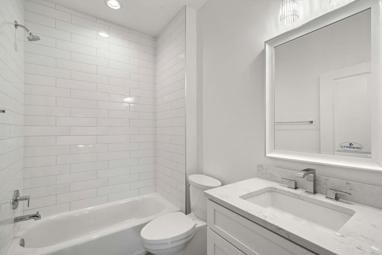 511 S Melville Ave - Photo 4 of 4