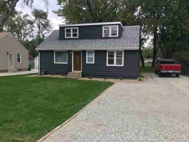 131 Joy Dr - Photo 2 of 35