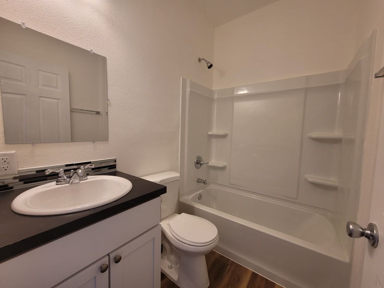 1882 17th St - Photo 5 of 11