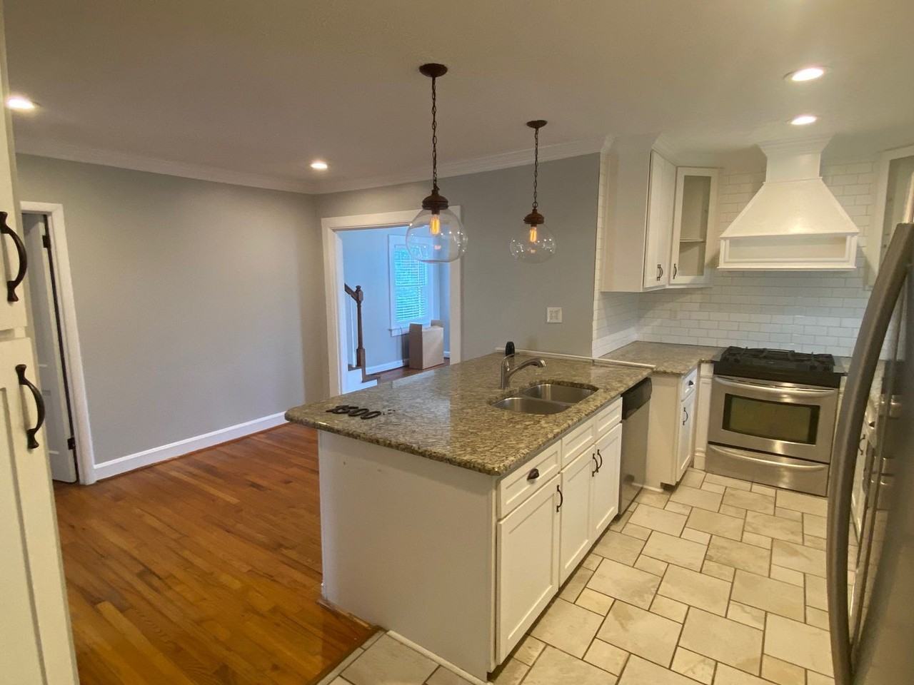 1500 30th St - Photo 5 of 19