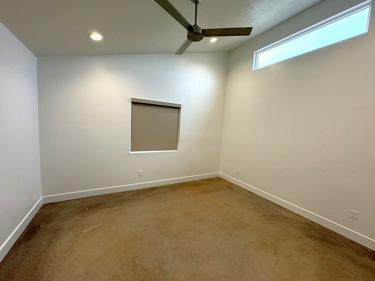 840 North Maple Street #12 - Photo 5 of 12