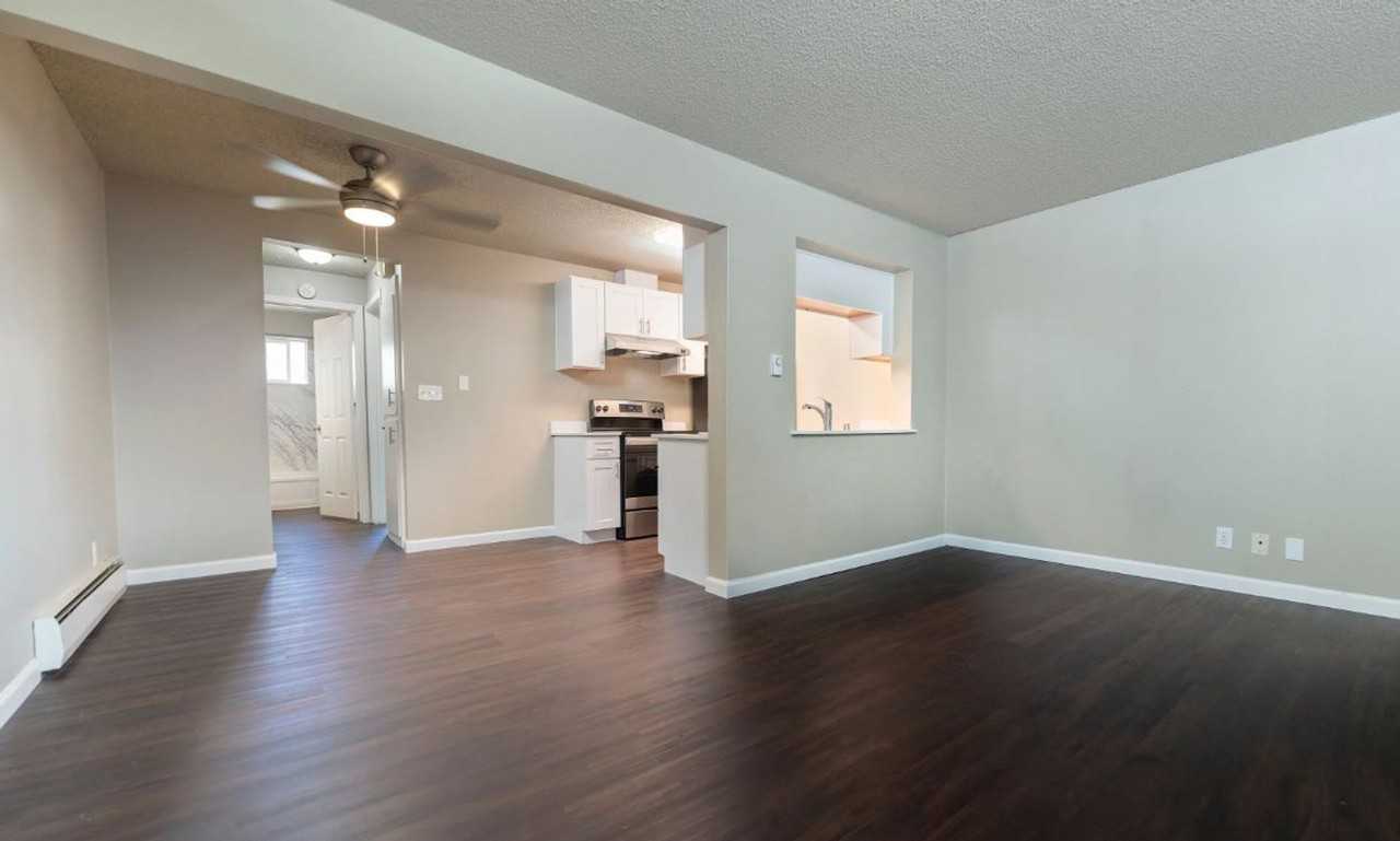 The Anderson Apartments: Renovated Units, Great Location! - Photo 7 of 30