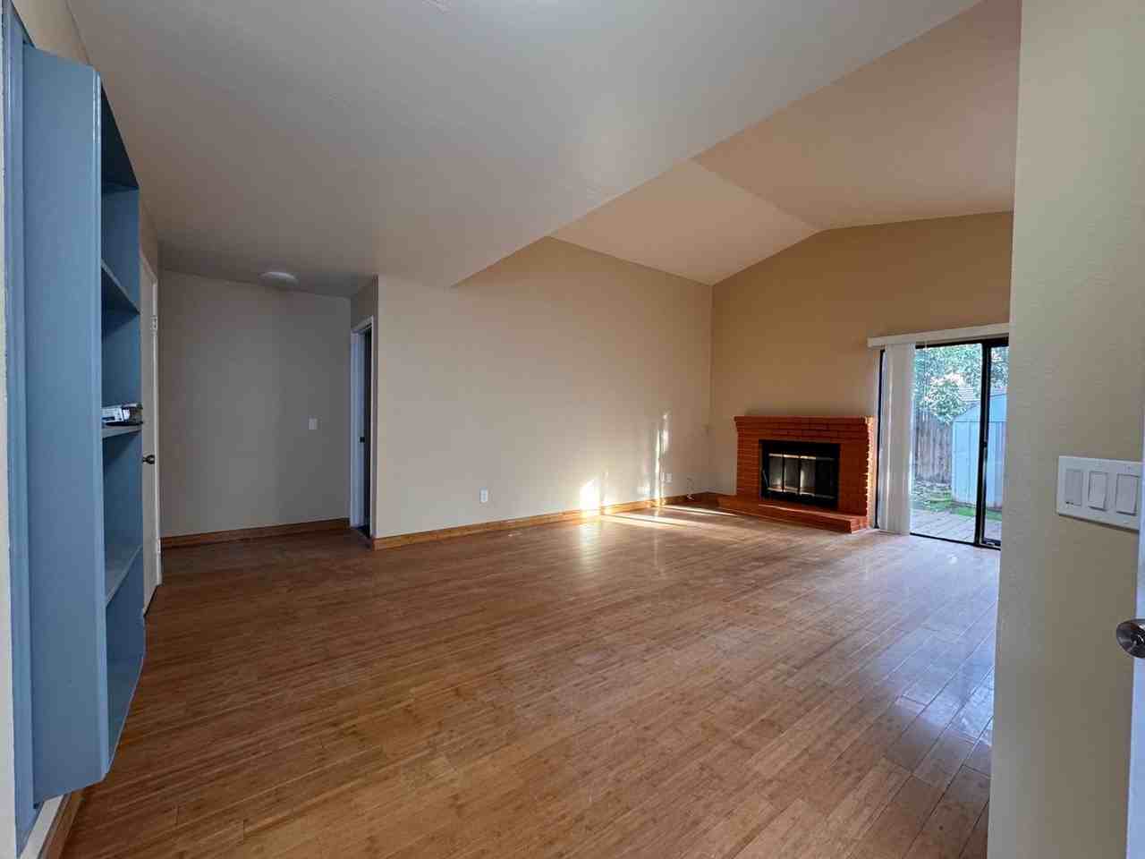 259 Dartford St - Photo 4 of 12