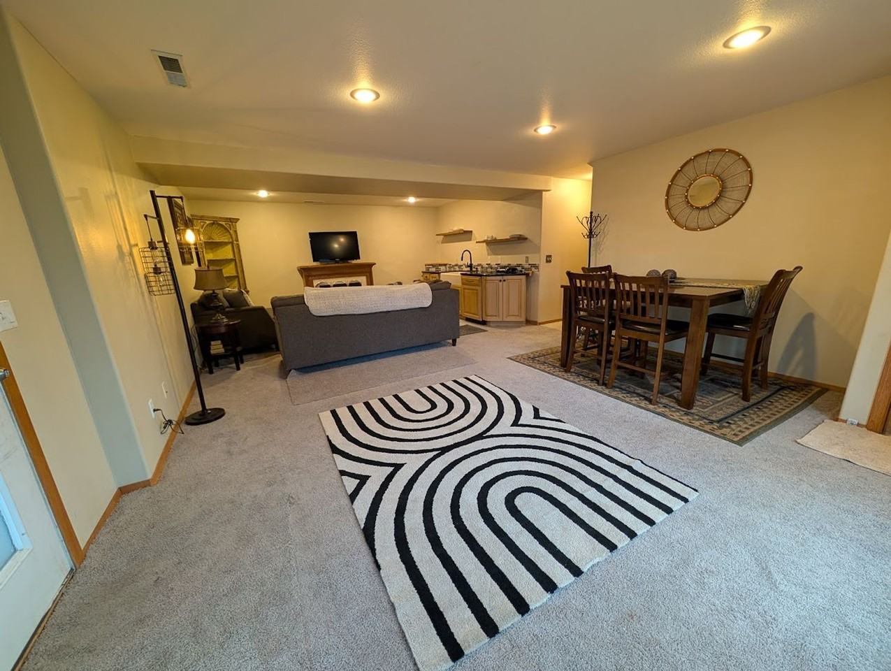 1682 7th Ave #B - Photo 4 of 22
