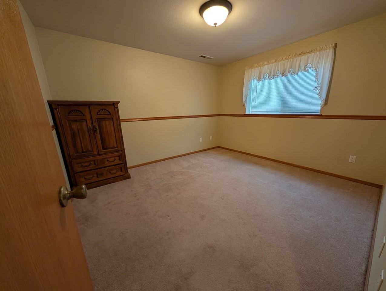 1682 7th Ave #B - Photo 7 of 22