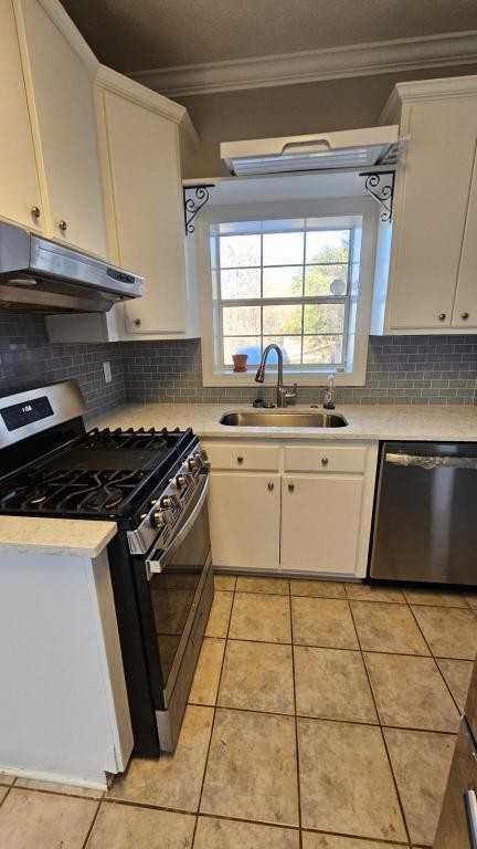 301 1st St S - Photo 3 of 12