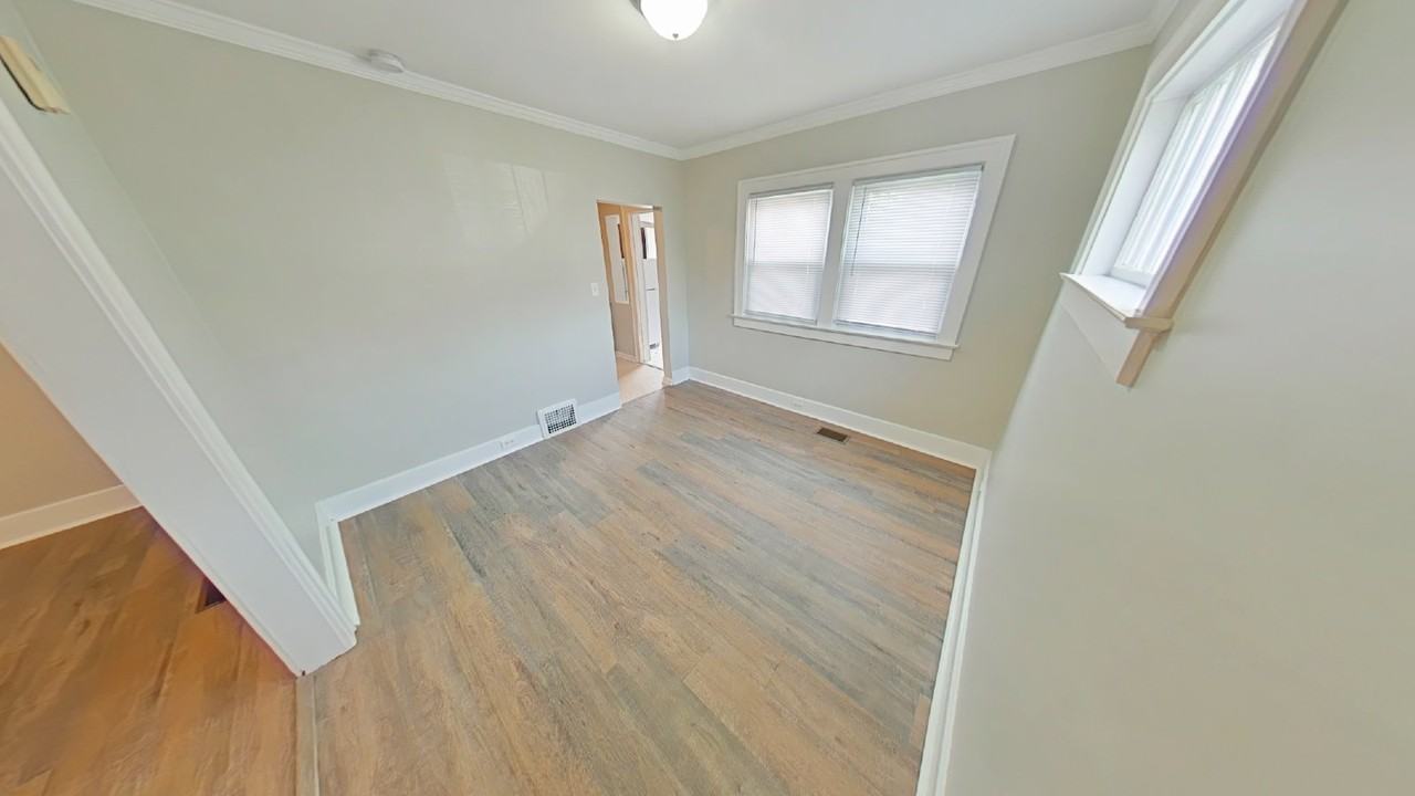 155 Welts St - Photo 3 of 12