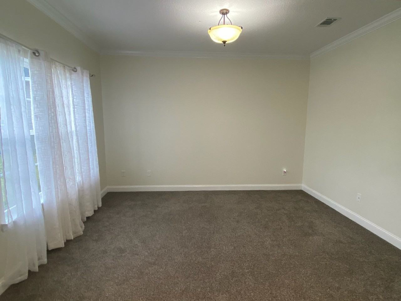 297 Alcott Cir - Photo 6 of 16