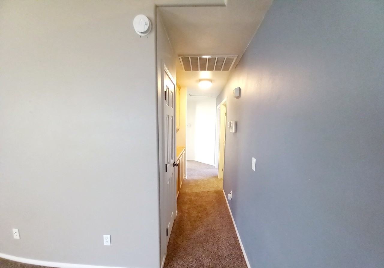 6574 Pine Spring Ave - Photo 5 of 40