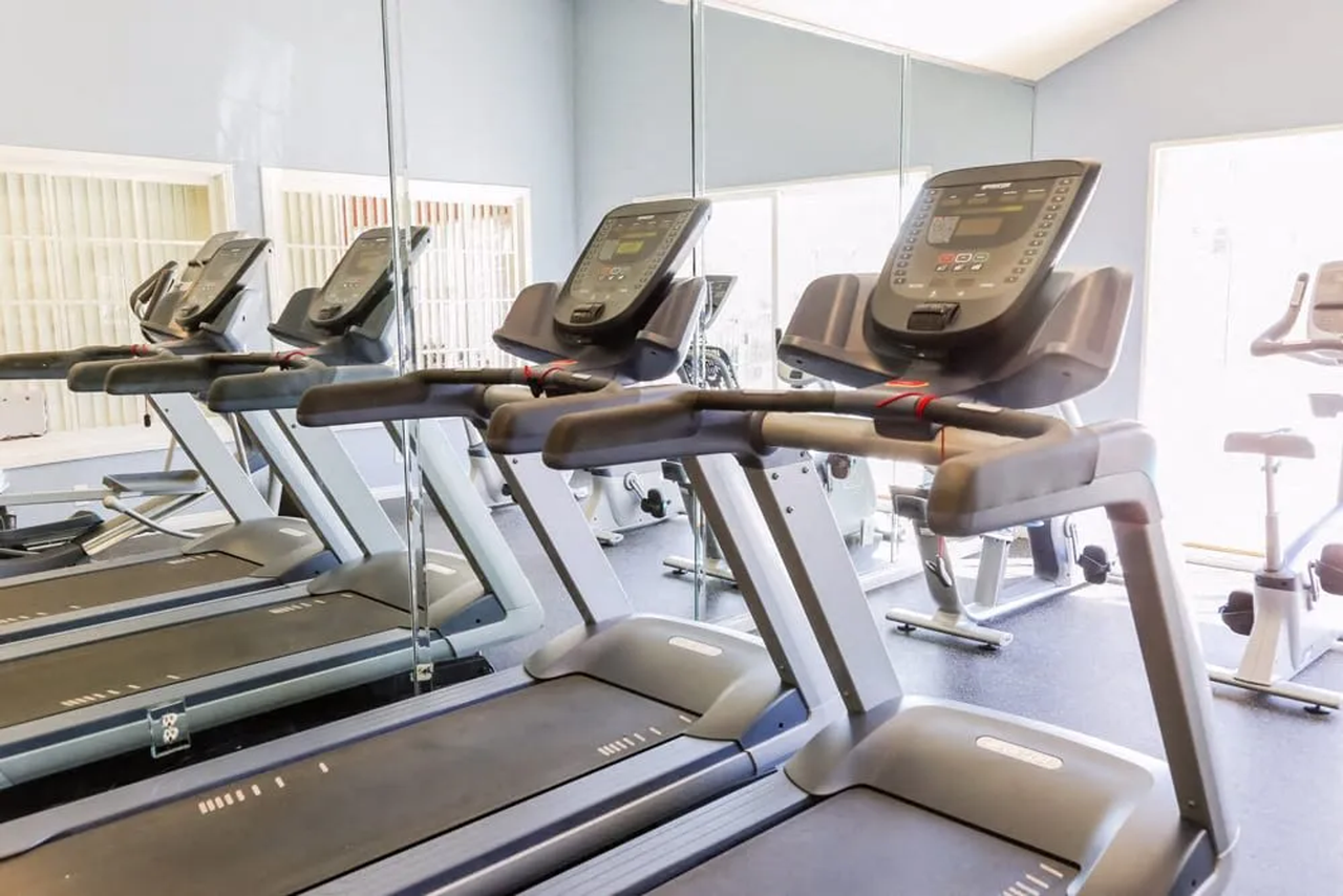 Sierra Canyon Apartments - Photo 3 of 16