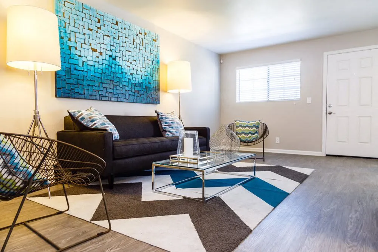 Sierra Canyon Apartments - Photo 6 of 16