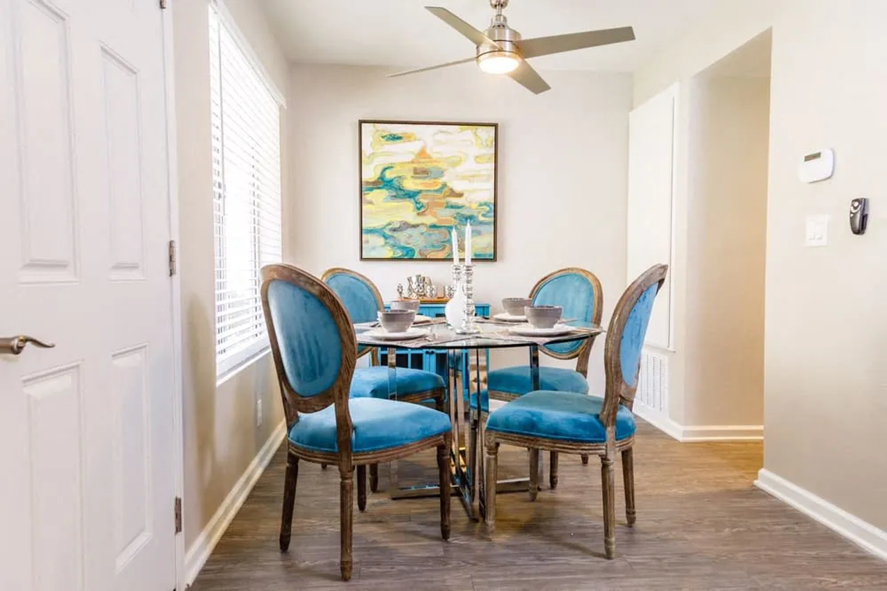 Sierra Canyon Apartments - Photo 7 of 16