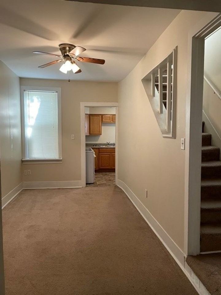 1949 Rudy Rd - Photo 4 of 12