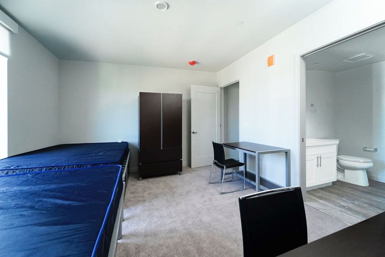 Berkeley's NEWEST Secret Retreat! Experience The Lair! Deluxe Furnished Brand New Apartments! Near UC Berkeley! - Photo 6 of 32