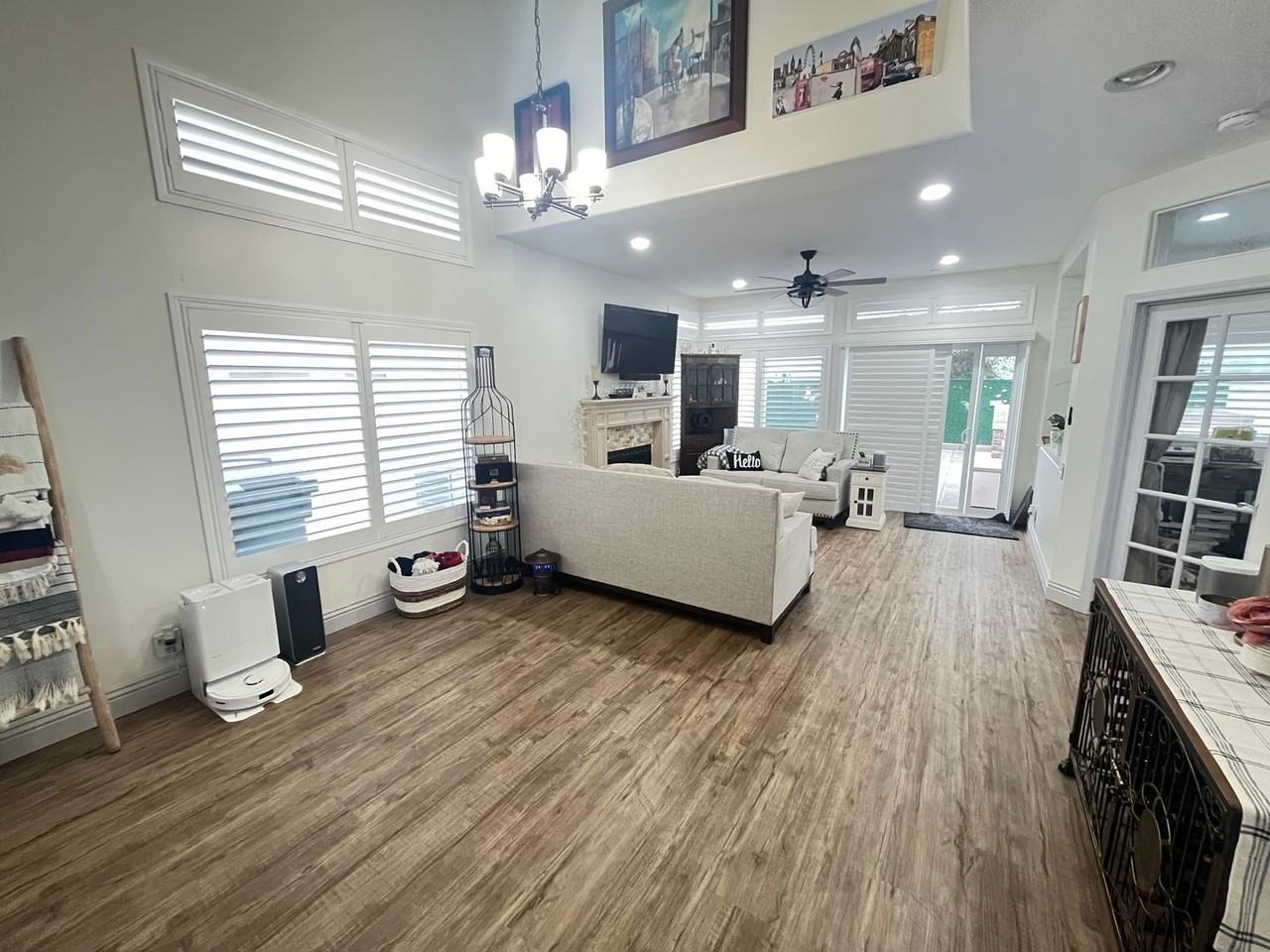 916 S Flintridge Way - Photo 3 of 21