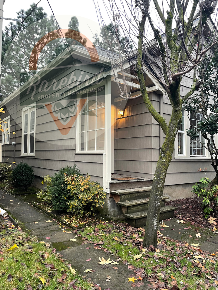 1808 Se Morrison St - Photo 2 of 19