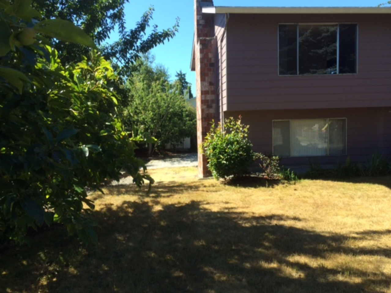 12709 Ne 133rd Pl - Photo 2 of 12