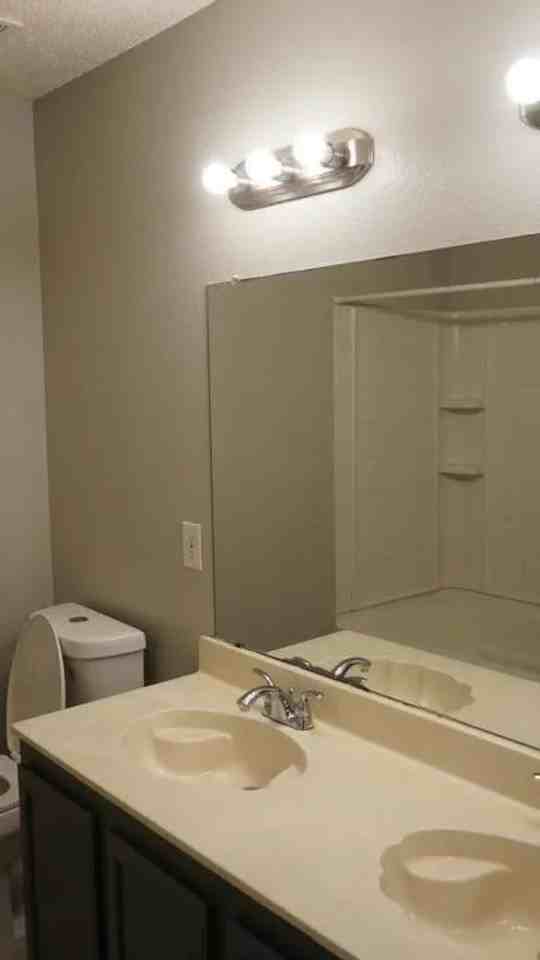 2021 W Grove Ln - Photo 7 of 22