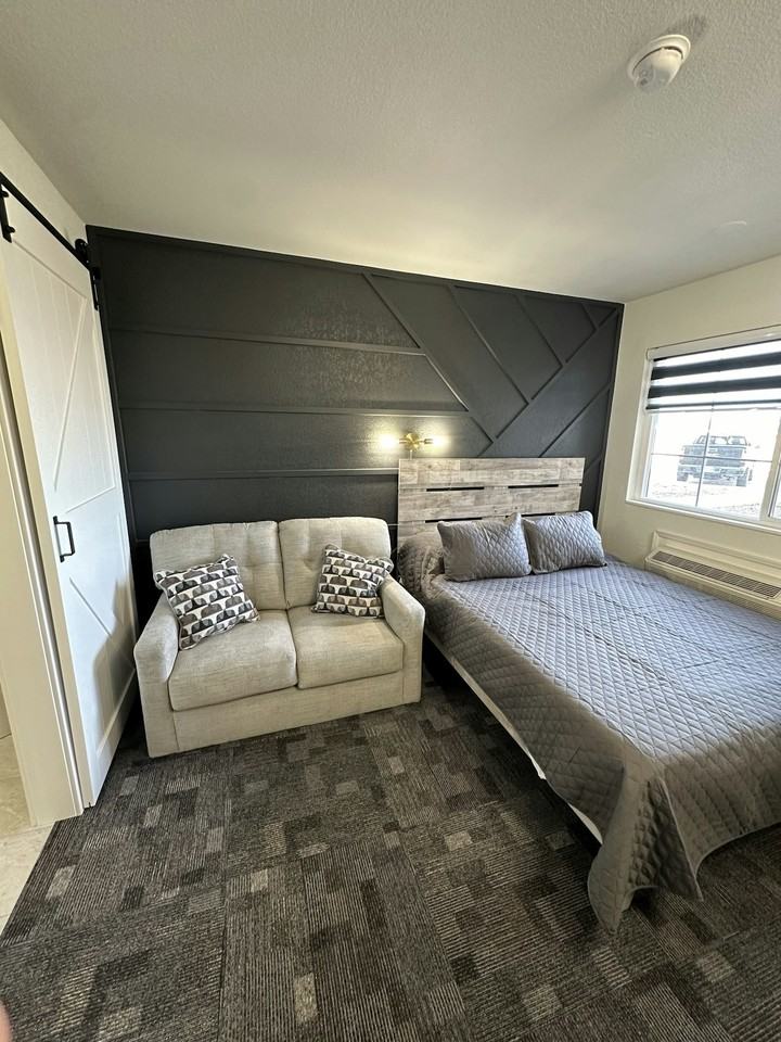 620 Latrobe Avenue, Unit Studio - Photo 2 of 12