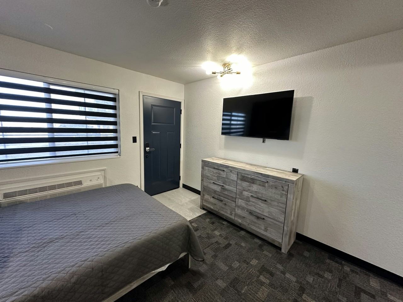 620 Latrobe Avenue, Unit Studio - Photo 6 of 12