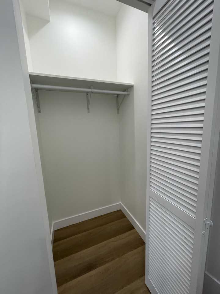 16964 Main St #NA - Photo 7 of 13